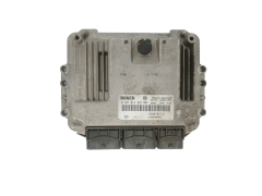 Steuergerät 0281013907 8200705747 8200705748 Renault Bosch 46250
