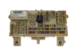 Sicherungskasten Relaiskasten Ford 4M5T-14A073-CF 519099501 20526 Sicherungskasten Relaiskasten Ford 4M5T-14A073-CF 519099501 20526