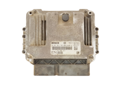 Motorsteuerung 55205621 0281013593 Opel 30805 Motorsteuerung 55205621 0281013593 Opel 30805