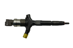 Einspritzdüse 8-97239161-7 Denso 7701477687 Renault Opel 3.0 DCI Einspritzdüse 8-97239161-7 Denso 7701477687 Renault Opel 3.0 DCI