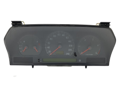Tacho Kombiinstrument Volvo V70 9168386 69794-700T 60914
