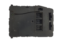Steuergerät UCH X84 N2 8200309690 S118400220D Renault Siemens 1338