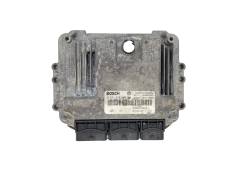 Steuergerät 0281013364 8200635663 8200833387 Renault Bosch 56773