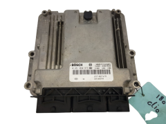 Steuergerät Renault 0281030973 237102747R Bosch