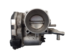 Drosselklappe 35100-04200 9045020008 KIA Hyundai 2495
