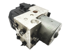 Abs-Pumpe Audi A4 VW Passat B5 8E0614111AB 0273004281 32944 Abs-Pumpe Audi A4 VW Passat B5 8E0614111AB 0273004281 32944