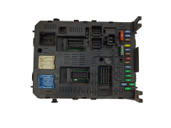 Steuergerät BSI 9678477180 01 28116487-2 PSA Johnson Controls Steuergerät BSI 9678477180 01 28116487-2 PSA Johnson Controls