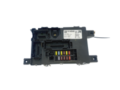 Sicherungskasten Relaiskasten 13142240 JM 28084930 Opel GM Sicherungskasten Relaiskasten 13142240 JM 28084930 Opel GM
