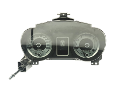 Tacho Kombiinstrument Mitsubishi Pajero 8100A623 55786