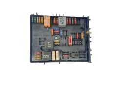 Sicherungskasten Relaiskasten VW Audi 1K0937124H 40460 Sicherungskasten Relaiskasten VW Audi 1K0937124H 40460