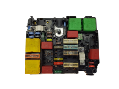 Sicherungskasten Relaiskasten 9804846880 ECO V03 Citroen Peugeot 20652 Sicherungskasten Relaiskasten 9804846880 ECO V03 Citroen Peugeot 20652