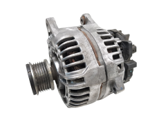 Lichtmaschine Generator 8200660034 0124525139 150A Bosch 1.5 DCI Renault 1094 Lichtmaschine Generator 8200660034 0124525139 150A Bosch 1.5 DCI Renault 1094