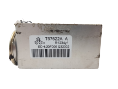 Heizungsventil Renault T67622A 922706913R Valeo 0km