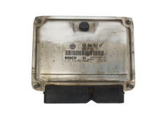 Steuergerät 038906012AT 0281010062 Seat VW Bosch 3310