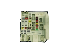 Steuergerät USMX-62 284B67653R 519338198 Renault Steuergerät USMX-62 284B67653R 519338198 Renault
