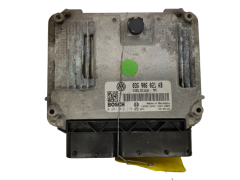 Motorsteuerung VW 03G906021AB 0281012119 Bosch