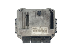 Steuergerät 0281011529 8200051608 8200389519 Renault Bosch 44611