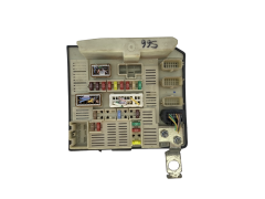 Steuergerät USM-X61 N2 8200451902 519220016 Renault Steuergerät USM-X61 N2 8200451902 519220016 Renault