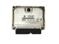 Steuergerät  0281010631 074906018BG VW Bosch 16785