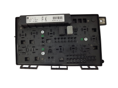 Sicherungskasten Relaiskasten Opel 13191133 5DK008668-47 GM Hella Sicherungskasten Relaiskasten Opel 13191133 5DK008668-47 GM Hella