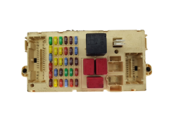 Sicherungskasten Relaiskasten Alfa Romeo 60686059 Delphi 19966