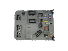 Steuergerät BSI 9657999880 S118085120F PSA Siemens 34946 Steuergerät BSI 9657999880 S118085120F PSA Siemens 34946