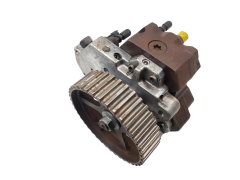 Einspritzpumpe 0445010075 8200108225 1.9 DCI Bosch Renault 1097 Einspritzpumpe 0445010075 8200108225 1.9 DCI Bosch Renault 1097