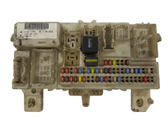 Sicherungskasten Relaiskasten Ford 4M5T14A073AE 19817 Sicherungskasten Relaiskasten Ford 4M5T14A073AE 19817
