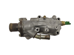 Thermostat Gehäuse 1336W3 9646977280 1.4 1.6 Citroen Peugeot