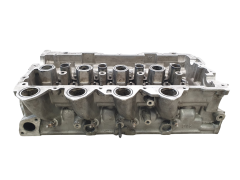 Zylinderkopf 0200EH 9655911480 1.6 HDi 16v TDCI Ford PSA Volvo S7 Zylinderkopf 0200EH 9655911480 1.6 HDi 16v TDCI Ford PSA Volvo S7