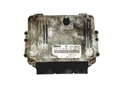 Motorsteuerung Renault 0281013363 8200635663 Bosch 19891