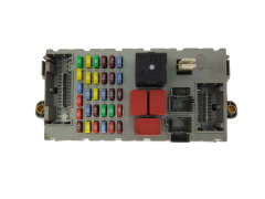 Sicherungskasten Relaiskasten 50513353 CPL Alfa Romeo Delphi 19913