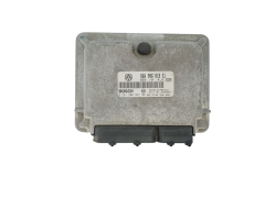 Steuergerät 06A906018EJ 0261206327 VW Bosch 46745 Steuergerät 06A906018EJ 0261206327 VW Bosch 46745