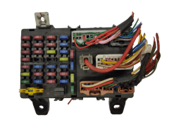 Sicherungskasten Relaiskasten Hyundai 91198-1C020 Tyco 20242