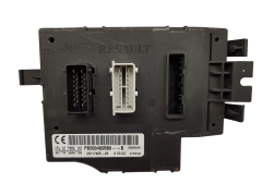 Steuergerät 8200409680 281179662B Renault Trafic 2 Steuergerät 8200409680 281179662B Renault Trafic 2