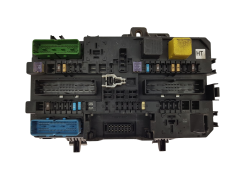 Sicherungskasten Relaiskasten 13222173 5DK008669-33 Opel GM Hella 20754 Sicherungskasten Relaiskasten 13222173 5DK008669-33 Opel GM Hella 20754