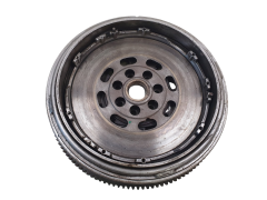 Zweimassenschwungrad 8200416944 7701476546 2.2 dci Renault Zweimassenschwungrad 8200416944 7701476546 2.2 dci Renault