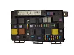 Sicherungskasten Relaiskasten 13250232 KA 5DK009464-30 Opel GM 20793