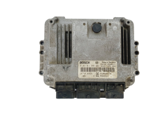 Steuergerät 0281011646 8200305678 8200355802  Renault Bosch 38564