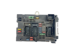 Steuergerät BSM B3 PSA 9644038680 Delphi 38435