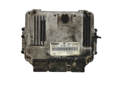 Steuergerät 8200391971 0281011275 8200269879 Renault Bosch 24495