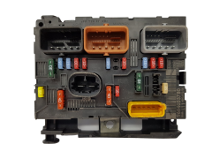 Steuergerät BSM-L11-00 9664055780 PSA Delphi
