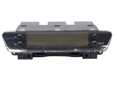Radio-Display Mitsubishi Colt 8750A123 DU-4E40-3-TH