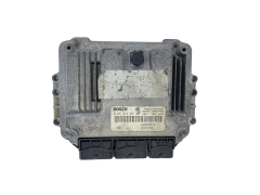 Steuergerät 0281013907 8200705747 8200705748 Renault Bosch 60740