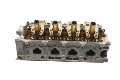 Zylinderkopf 8200308854 7701478273 1.2 16v D4F740 Renault 41961km 1695 Zylinderkopf 8200308854 7701478273 1.2 16v D4F740 Renault 41961km 1695