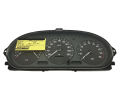 Tacho Kombiinstrument Renault 7700847784 Megane Scenic 49116