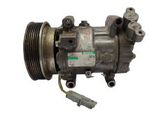 Kompressor Klimaanlage Klimakompressor Renault 8200578856 SD6V12 1446 Sanden Kompressor Klimaanlage Klimakompressor Renault 8200578856 SD6V12 1446 Sanden