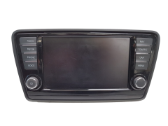 Radio-Display Navi Skoda Octavia 2 5E0919606 AAH61000 Radio-Display Navi Skoda Octavia 2 5E0919606 AAH61000