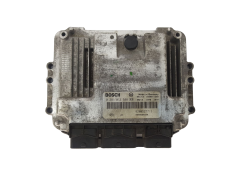 Steuergerät 0281012588 8200527713 8200566220 Renault Bosch 3248