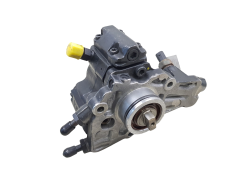Einspritzpumpe 9421A00A A6460700201 Delphi Mercedes Einspritzpumpe 9421A00A A6460700201 Delphi Mercedes